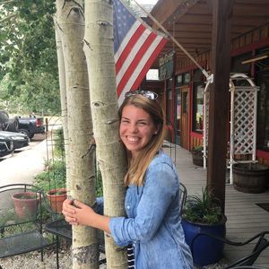 Meet your Posher, Julia